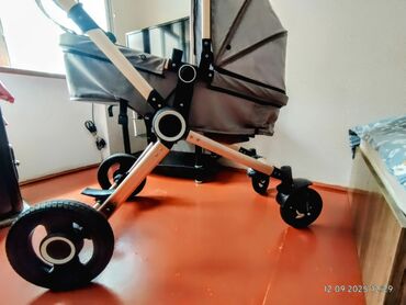 Araba-beşiklər: Çıxarılmayan beşikli araba, İşlənmiş, Yaş: <1 ay, Pulsuz çatdırılma — 4