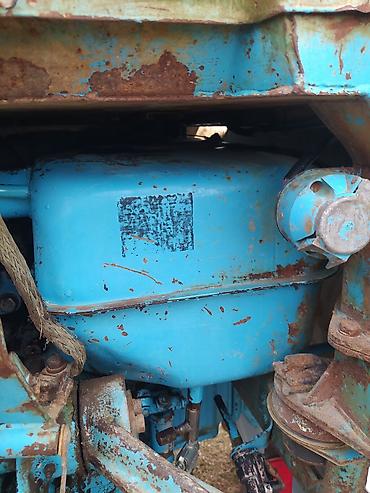 Traktorlar: Minsk Traktor Zavodunun Belarus seriyasından dördçəkən traktor — 26