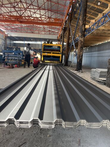 Металлочерепица: Металлочерепица Профнастил Пластиковые листы Балки, рейки, страпилы — 15