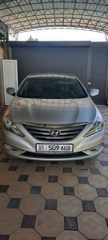 Транспорт: Hyundai Sonata: 2 л | 2013 г. | Седан | Хорошее