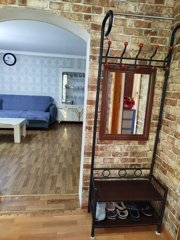 Günlük kirayə evlər: 120 kv. m, 3 otaqlı, Qaz, İşıq, Su — 14