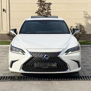 Lexus ES: 2018 г., 2.5 л, Автомат, Гибрид, Седан