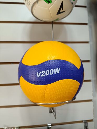 Спецодежда: Волейбольные мяч Mikasa V300W🏀
цена: 2000
размер мяча 5
