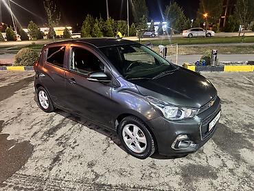 spark запчастини: Chevrolet Spark: 2018 г., 1 л, Автомат, Бензин, Седан — 2
