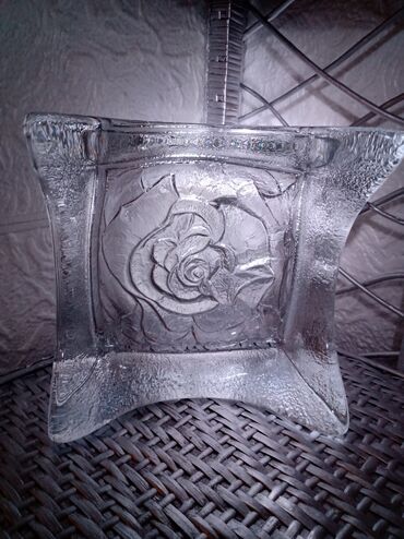 Kuhinjski setovi: Cinija nova teska liveni,led kristal ceska iz 70ih na lalafo.rs — 7 Kuhinjski setovi: Cinija nova teska liveni,led kristal ceska iz 70ih — 7