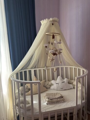 ağ uşaq çarpayısı: Oğlan və qız üçün, Yumru, Beşik, Dəst ilə, Matras ilə, Yellənmə mexanizmsiz