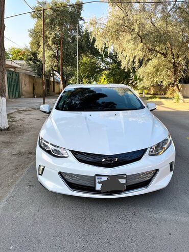 Chevrolet: Chevrolet Volt: 1.5 l | 2017 il 120000 km Hetçbek