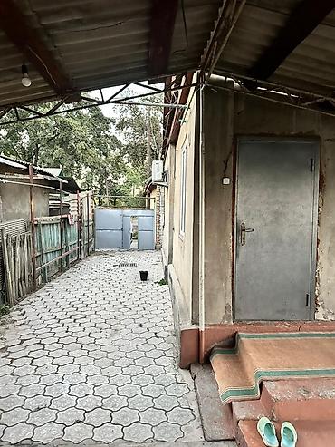 Продажа коттеджей и домов: Профсоюзная Фучика Недолеко от Рынка Сары озон Можно под квартиры! У — 3