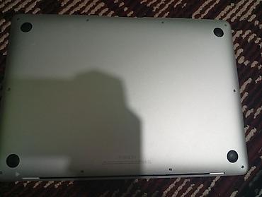 Ноутбуки Apple (MacBook): MacBook Air 13" (Retina) на чипе Apple M1 - Экран: 13.6" Retina — 4