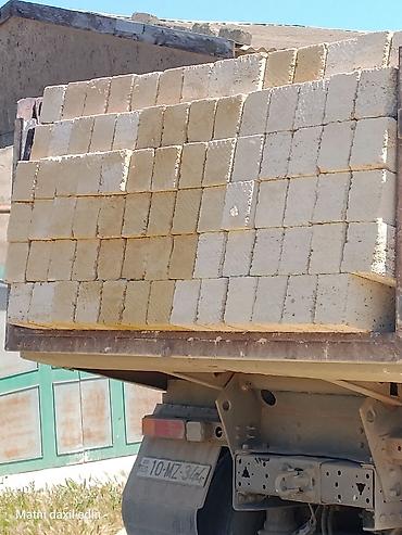 gips blok: Kubiklər, Kredit yoxdur — 3