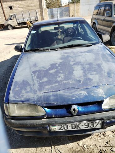 Renault: Renault 19 : 2.5 l | 1998 il 2200 km Sedan