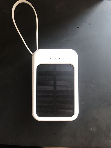 повербанк apple: Power Bank 20000 мАч (белый) — б/у, в отличном состоянии Универсальная