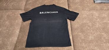 Футболки: Мужская футболка, XS (EU 34), Balenciaga, Б/у, цвет - Черный, Платная доставка, Самовывоз