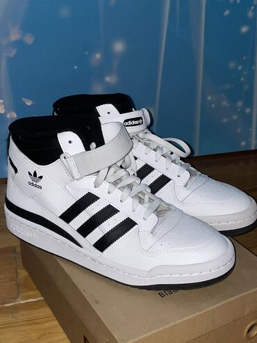 чемодан на колесах цена: Мужские кроссовки, 44, Adidas, Новый, цвет - Белый, Самовывоз