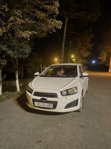 xarici maşınlar: Chevrolet Aveo: 1.4 l | 2012 il