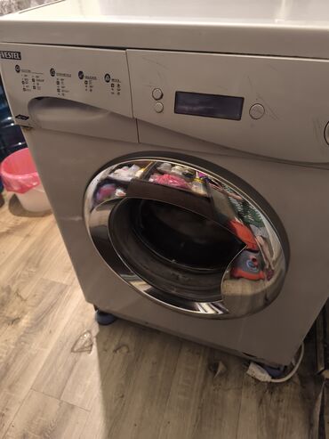 lalafo paltaryuyan işlənmiş: Vestel markali ozu yuyub qurudan masin. Sadece altini duzeltdirmek