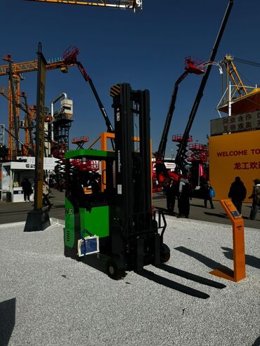 Погрузчики: Погрузчик, 2024 г., Колесный, Вилочный — 12