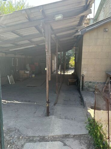срочно сдаю дом: 80 м², 3 комнаты, Кондиционер, Забор, огорожен