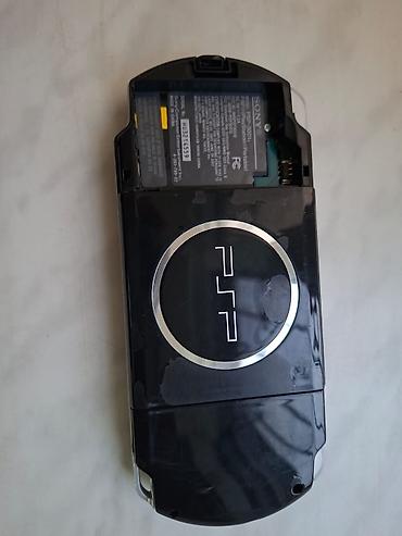 PSP (Sony PlayStation Portable): Sony psp 3001e madelidi xarabdi işlemir baterya sicib yerde surunur 10 — 2