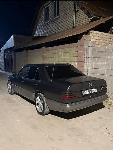 cl class: Mercedes-Benz W124: 1990 г., 2 л, Автомат, Бензин, Седан — 3