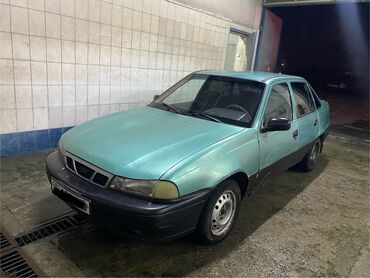 некстя 2: Daewoo Nexia: 2000 г., 1.5 л, Механика, Бензин, Седан