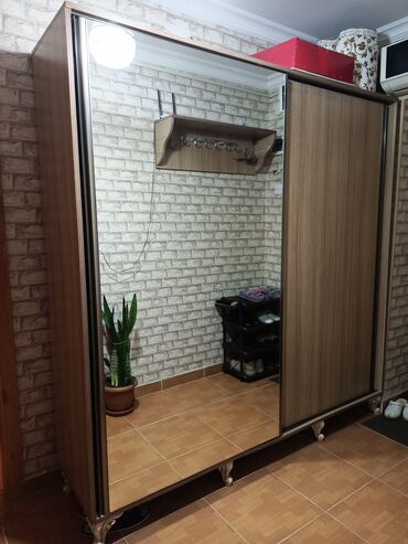 белая мебель спальня: Шифоньер, Б/у, 2 двери, Купе, Прямой шкаф, Азербайджан