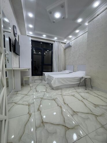 Uzunmüddətli kirayə mənzillər: Şəhər mənzili – geniş və işıqlı - Plan: ayrı qonaq otağı və yataq — 11