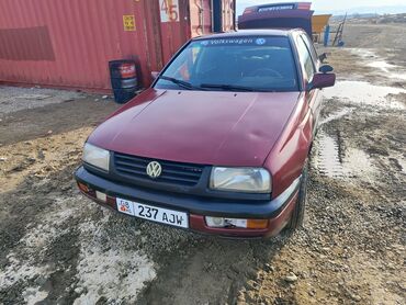 покрышки на мопед: Volkswagen Vento: 1993 г., 1.8 л, Механика, Бензин, Седан