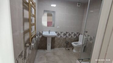 Джакузи ванны: 2 ədəd hamam radiatoru satılır. Yeni deyil. Hər biri 50 AZN