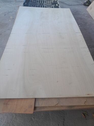 мешки мучные: Продаю фанеру. размеры 58см*230см и 122см*220см. толщина фанеры 4мм