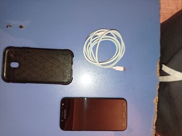 Samsung: Samsung J400, 16 GB, rəng - Qara, Sensor — 16