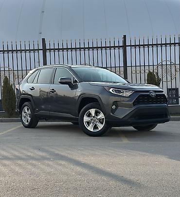 lexus 550: Toyota RAV4: 2021 г., 2.5 л, Автомат, Гибрид, Внедорожник — 1