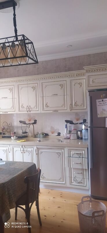 Qonaq otağı dəstləri: Satılır: Mebel və daxili interyer komplekti - Qonaq otağı üçün — 18