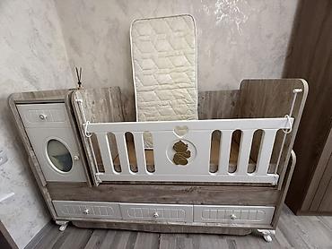 matras taxt: 1ildir alinib uşag yatmadigi üçün satiram,heç bir prablemi yoxdur,heç — 6