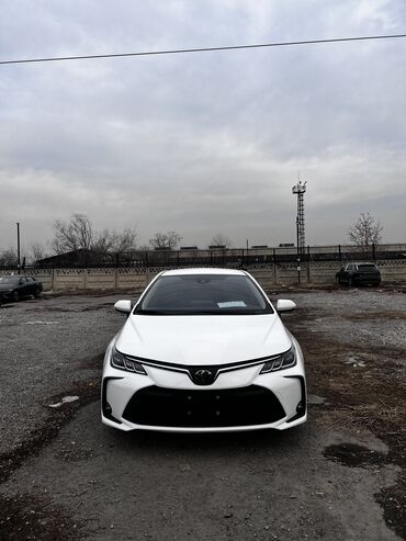 Toyota: Toyota Corolla: 2020 г., 1.2 л, Автомат, Бензин, Седан