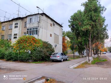 квартиры в аренду долгосрочно: 2 комнаты, 50 м², 105 серия, 2 этаж, Старый ремонт