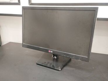 lg monitor: 20lik monitor ela veziyyetde ustunde adaptr ve power kabel verilir