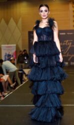 гардеробные на заказ: : Yeni və gözəl ziyafət geyimi – bir dəfə podyumda geyinilib