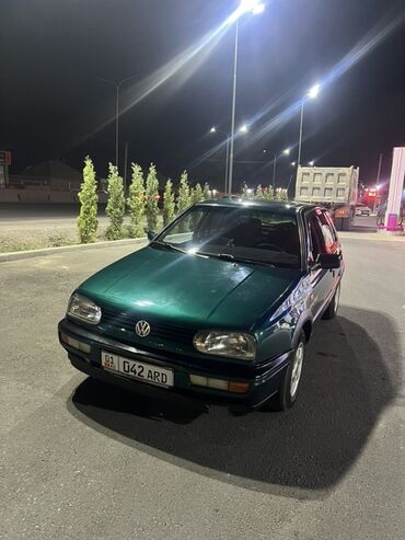 электр машина: Volkswagen Golf III, хэтчбек 5‑дверный, темно‑зеленый металлик. Кузов
