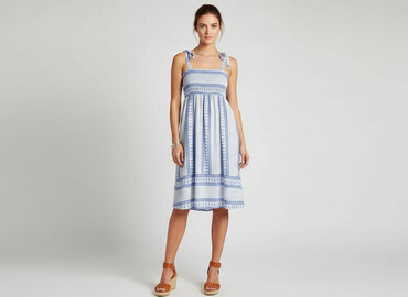 Dresses: Women`s dress, size S