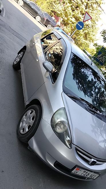 шумоизоляция фит: Honda Fit: 2002 г., 1.3 л, Автомат, Бензин, Хэтчбэк — 6