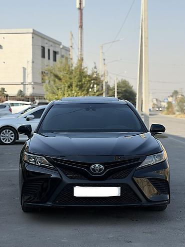 toyota matrix: Toyota Camry: 2018 г., 2.5 л, Бензин — 1