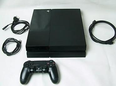 sto za pc: Sony PlayStation 4 (novija fat generacija), korektno očuvana i — 1