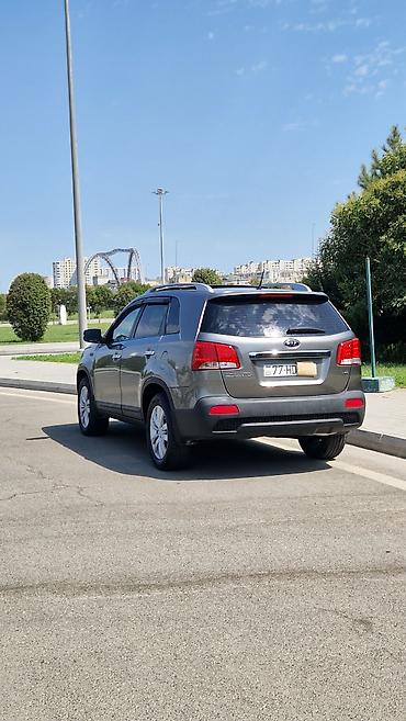 Kia: Kia Sorento: 2 l | 2010 il Ofrouder/SUV — 2