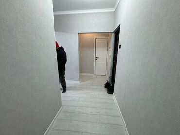 Продажа квартир: 2 комнаты, 68 м², 106 серия улучшенная, 2 этаж, Евроремонт — 13