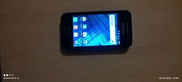 samsung gt e1125: Samsung GT-S5233, rəng - Qara, Sensor