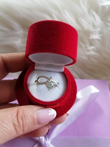 Prstenje: Cena 1200din — 21