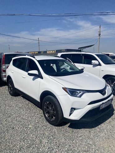 toyta rav4: Toyota RAV4: 2017 г., 2.5 л, Автомат, Бензин, Кроссовер