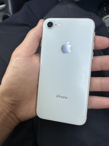 старые кнопочные телефоны: IPhone SE 2020, Белый