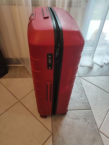 lil hybrid ez crveno svjetlo: Roncato kofer – dimenzije 80 × 52 × 25 cm - Tvrda školjka u crvenoj — 8